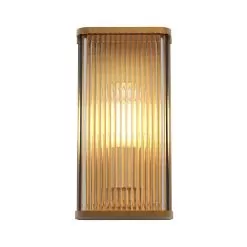 Avignon Square 300 Wall