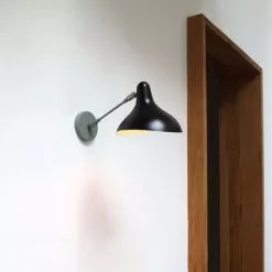 Mantis BS5 Wall With Switch