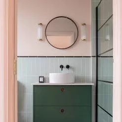 Pillar Wall Narrow -Lighting Store narrow pillar wall image1