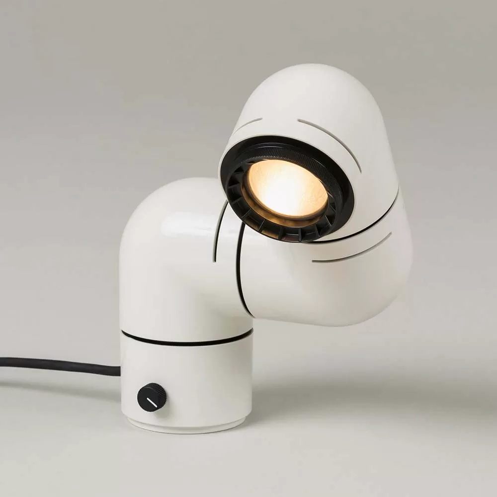 Tatu Table/Wall 3 Tatu Table/Wall