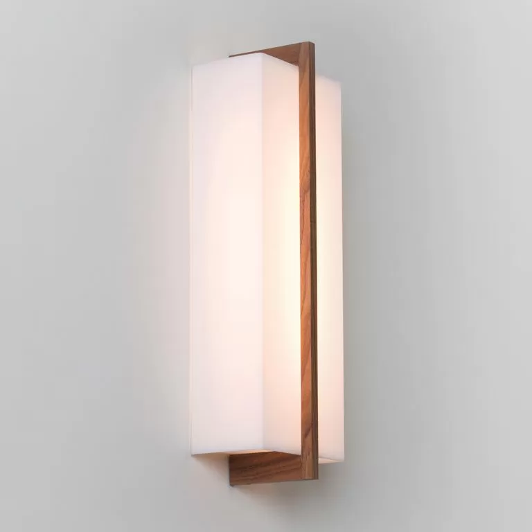 Via LED Ceiling/Wall 3 Via LED Ceiling/Wall